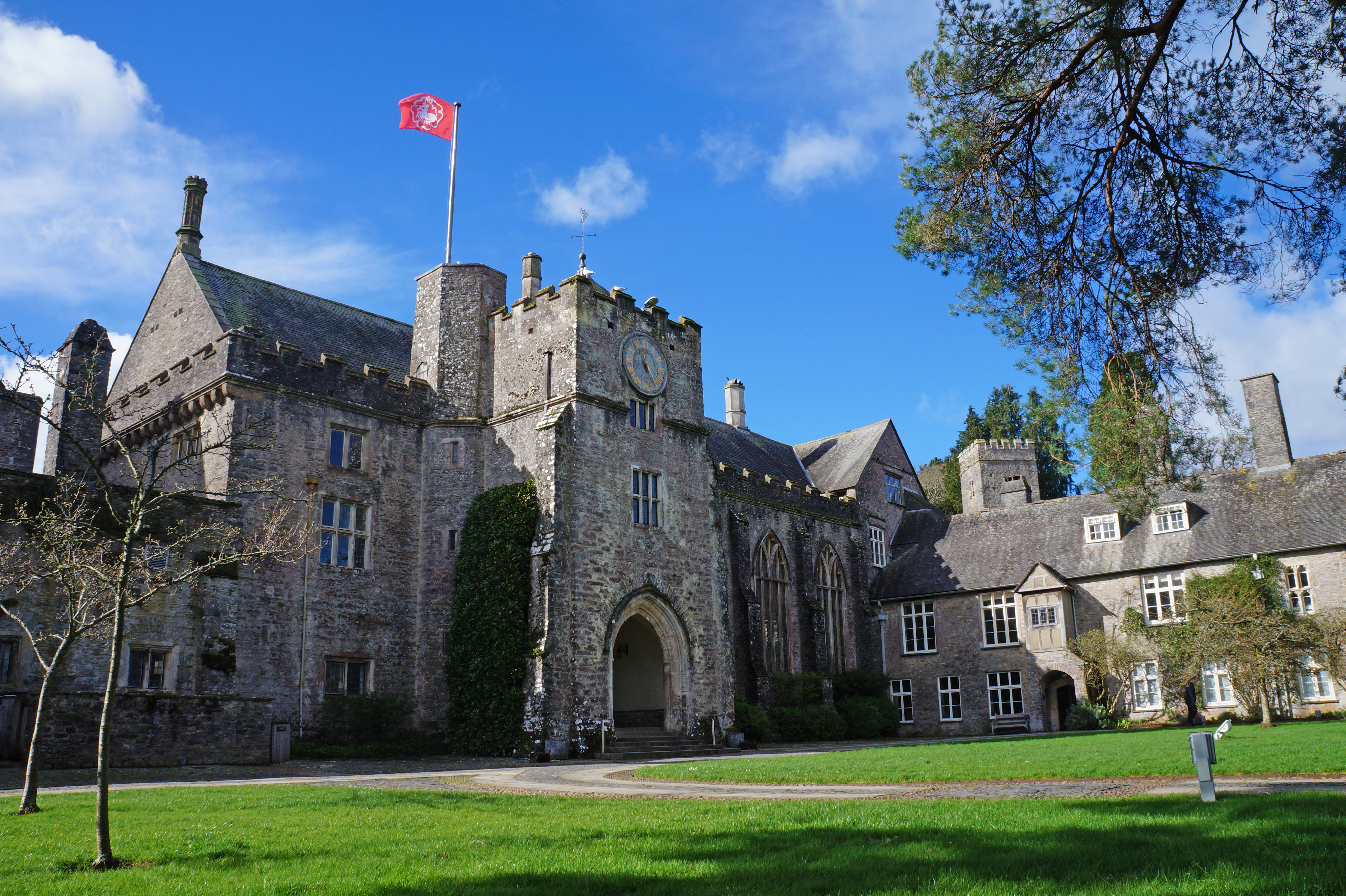 Dartington Hall Medieval Courtyard